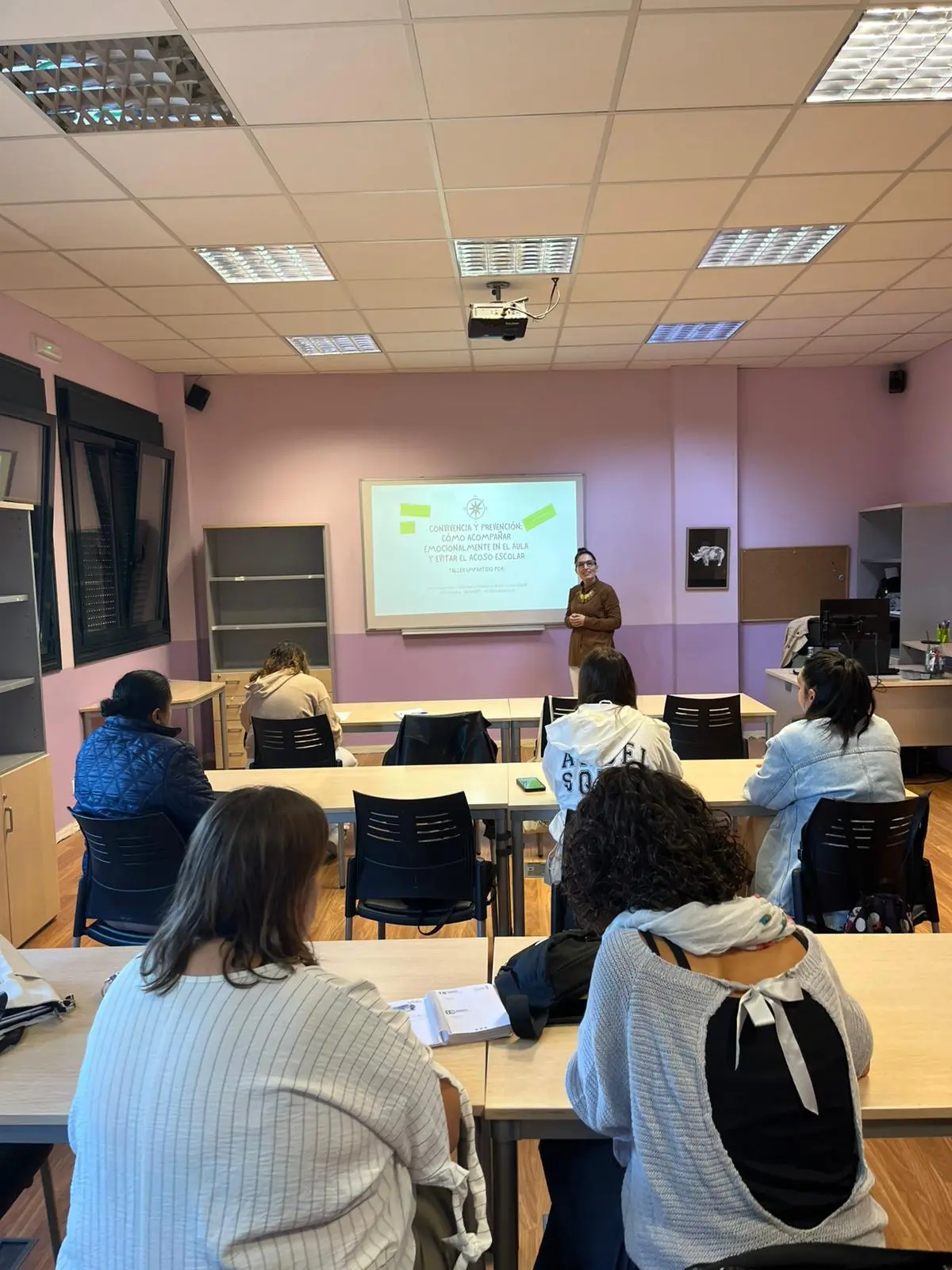 América Gamote prensa: taller FEMURO en Verín 2025